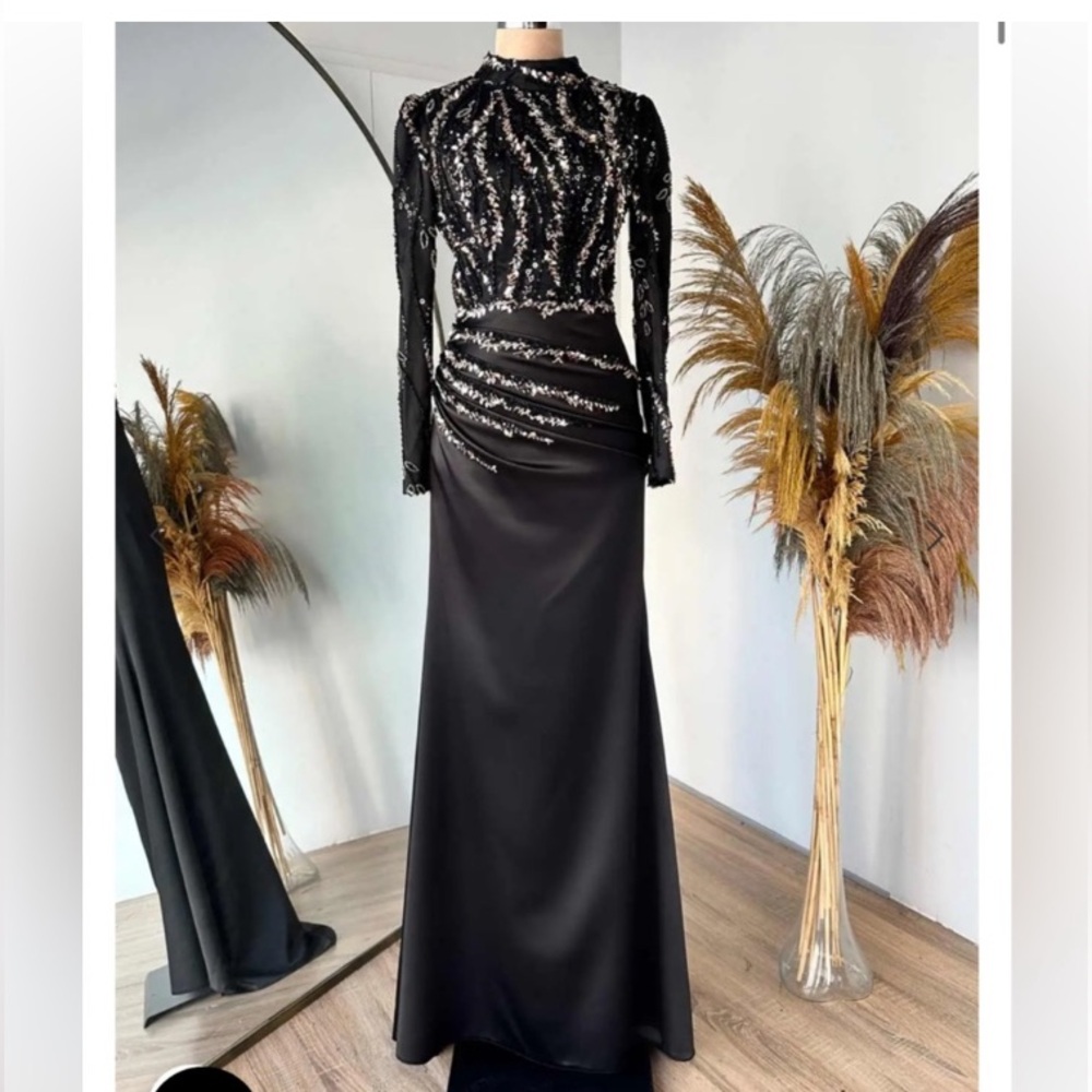 Elegant Black Sequin Evening Gown